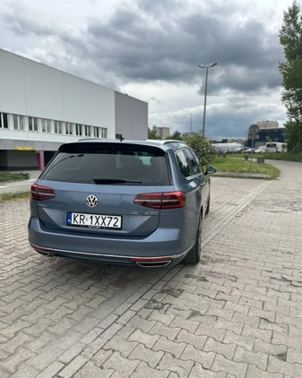 Volkswagen Passat cena 71000 przebieg: 137900, rok produkcji 2015 z Kraków małe 232